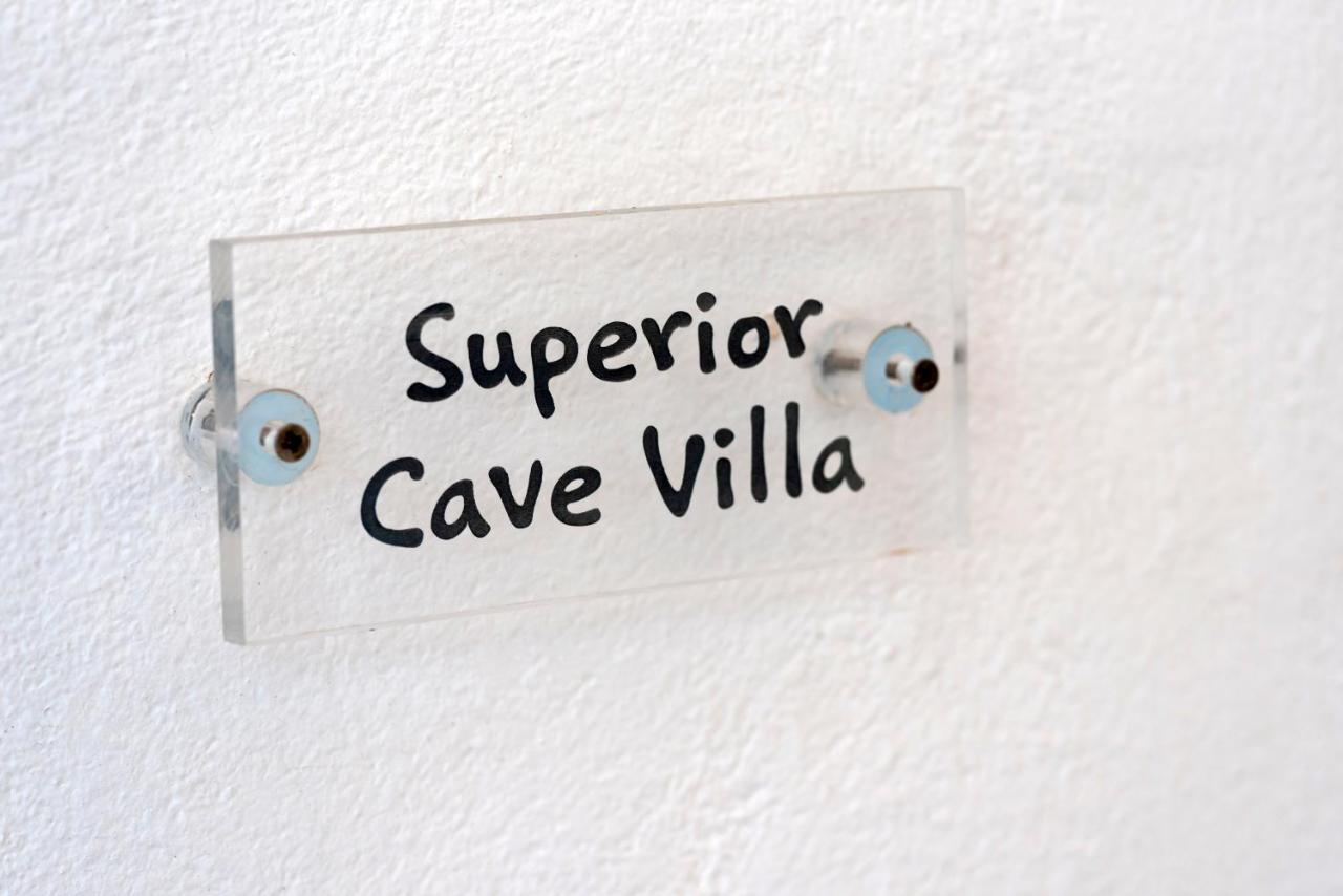 カルテラドス 1812 Caves 'N Mansionヴィラ エクステリア 写真
